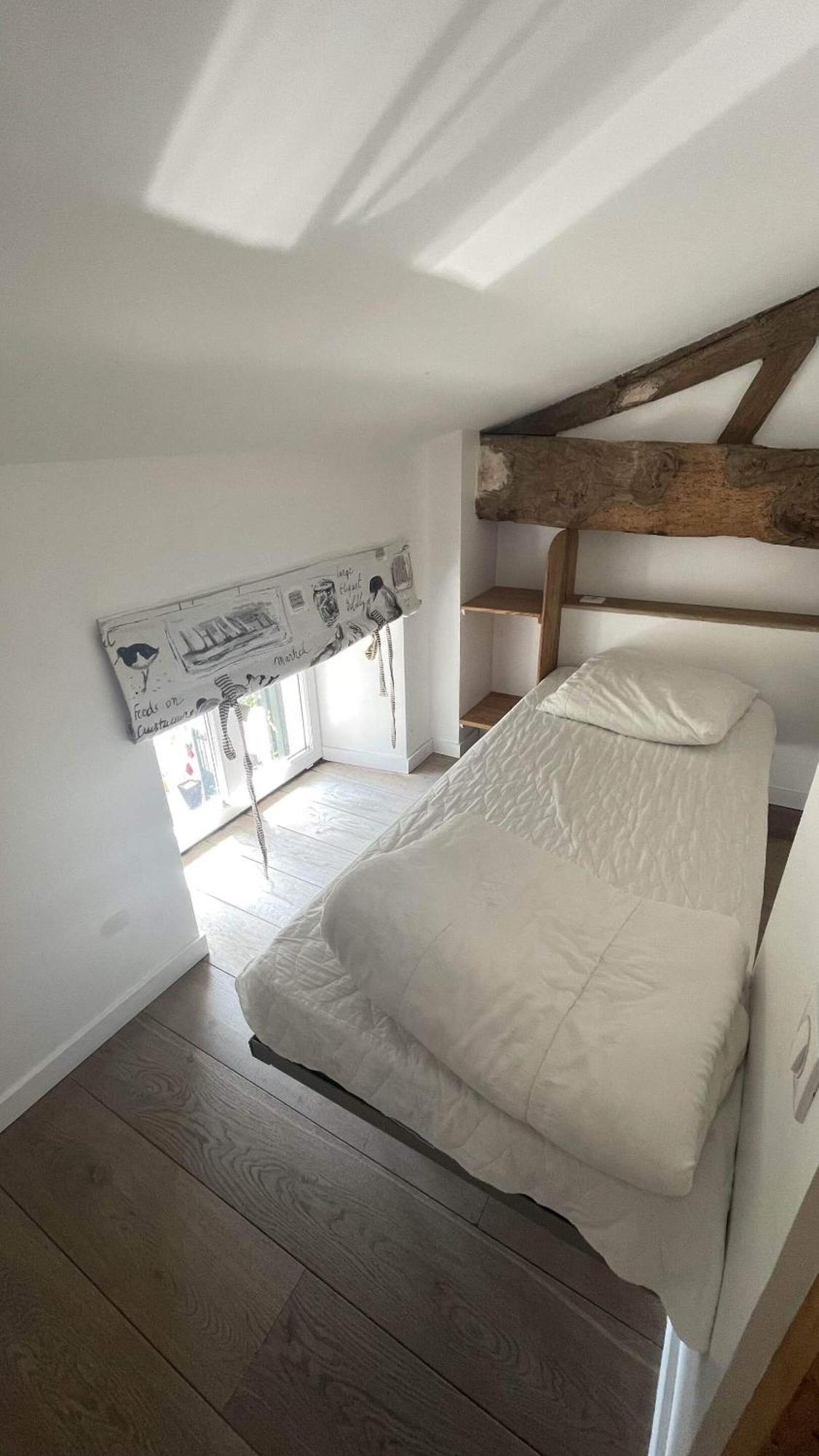 Le Mole Bed & Breakfast La Flotte Phòng bức ảnh