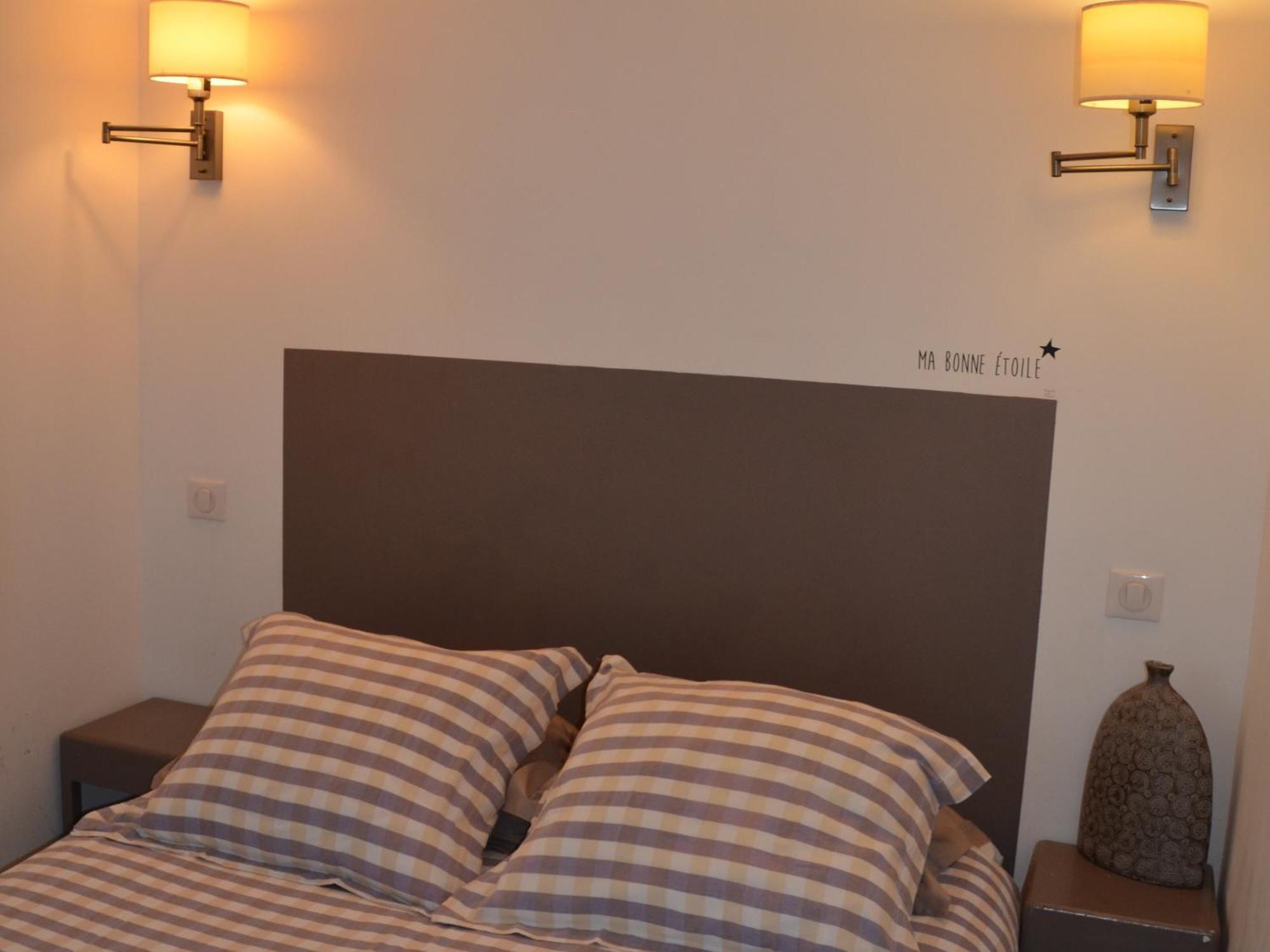 Le Mole Bed & Breakfast La Flotte Phòng bức ảnh