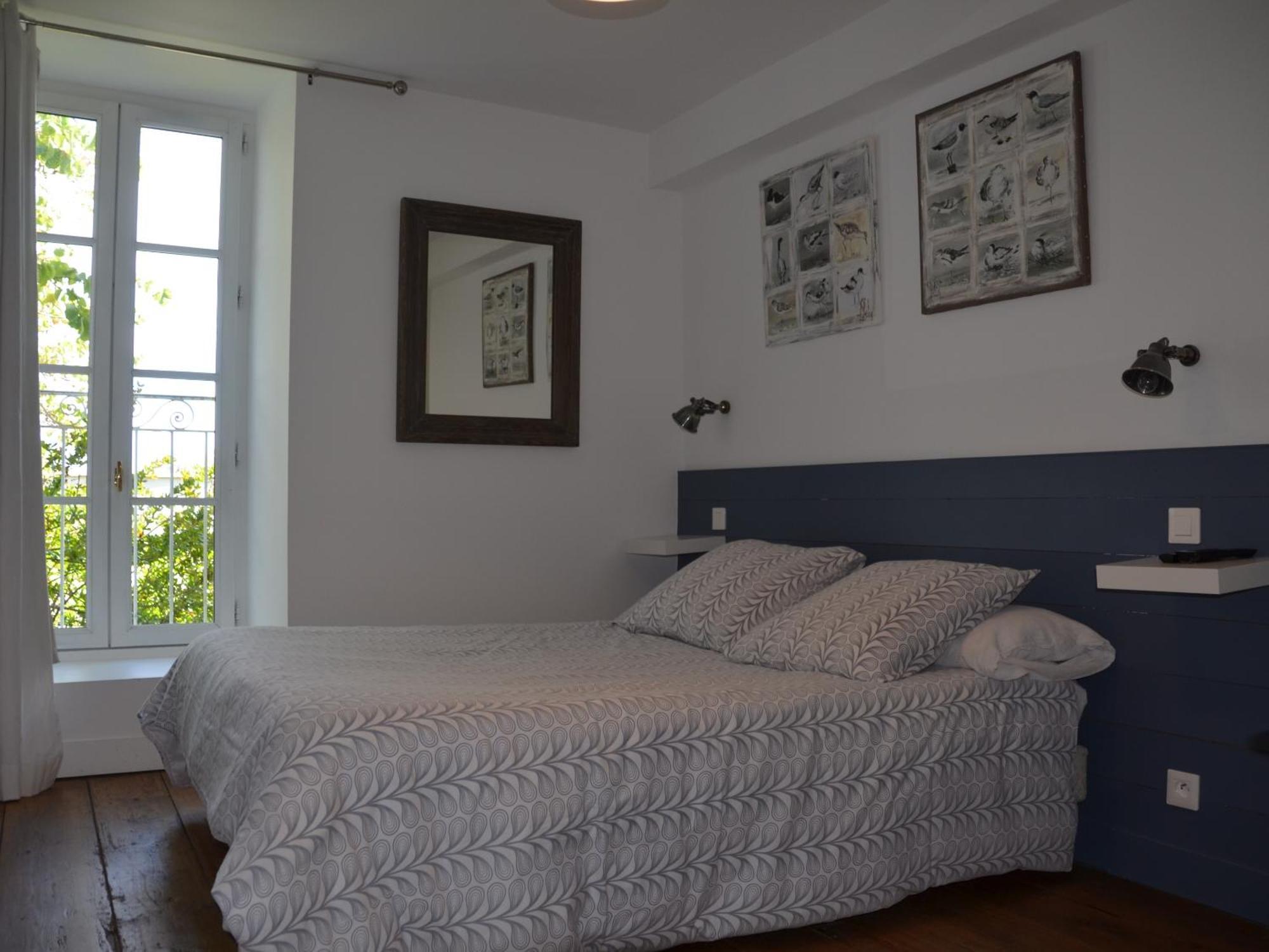 Le Mole Bed & Breakfast La Flotte Phòng bức ảnh