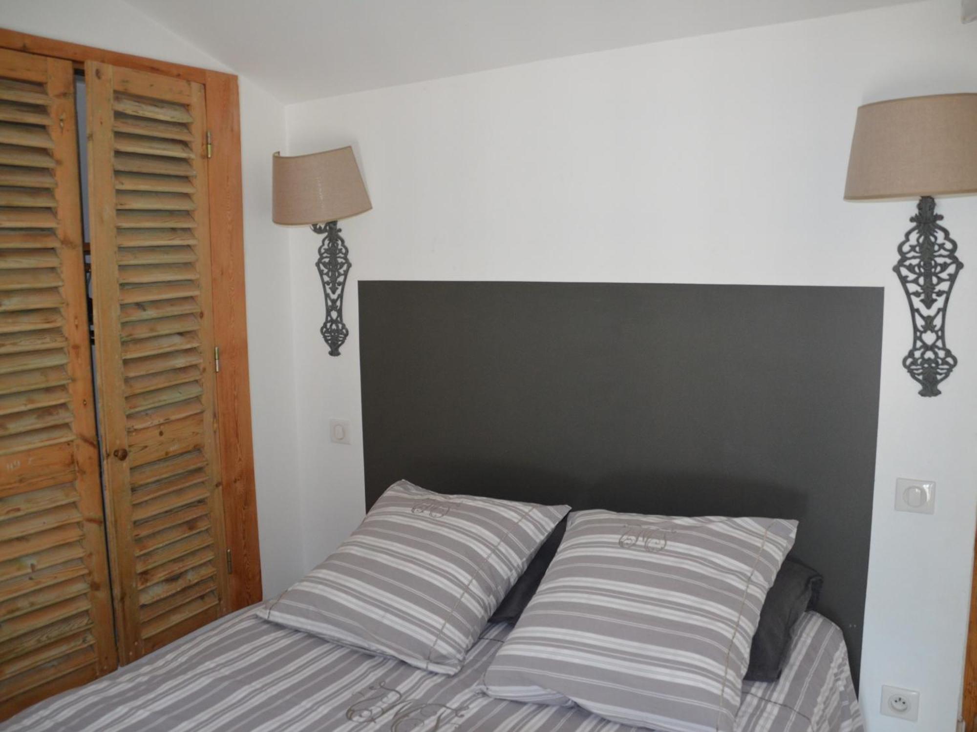 Le Mole Bed & Breakfast La Flotte Phòng bức ảnh